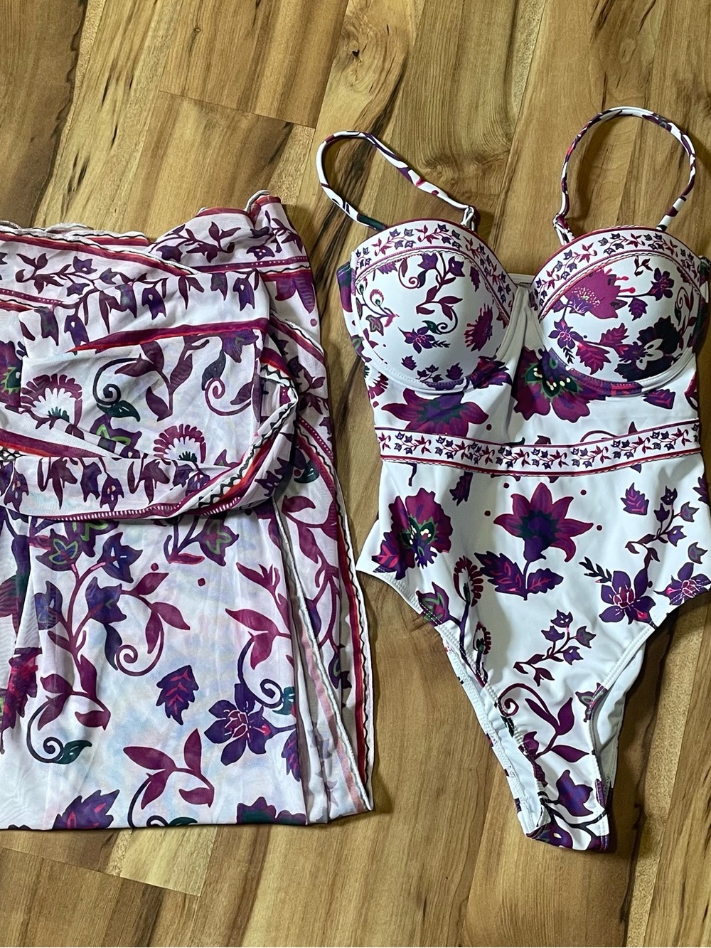 2-Piece Swim Set Floral Balconette Underwire- Swimsuit & Mesh Wrap Skirt Sz S
